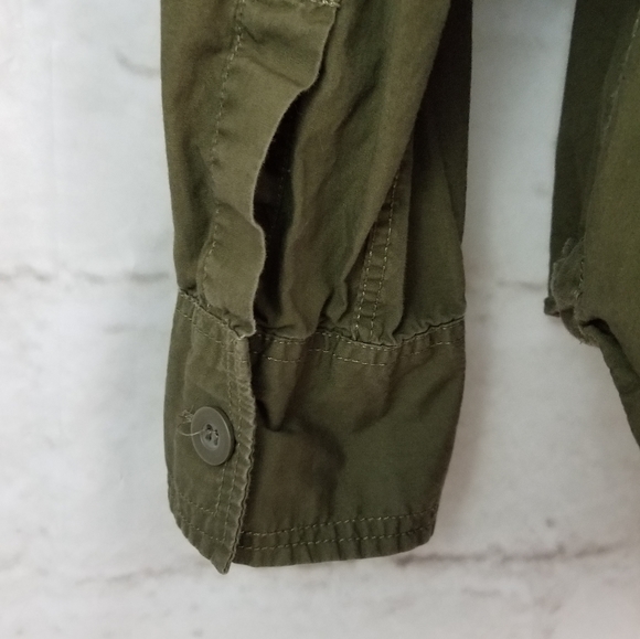 Bluenotes L Army Green Slim-Fit Button-Down Shirt - Picture 7 of 10